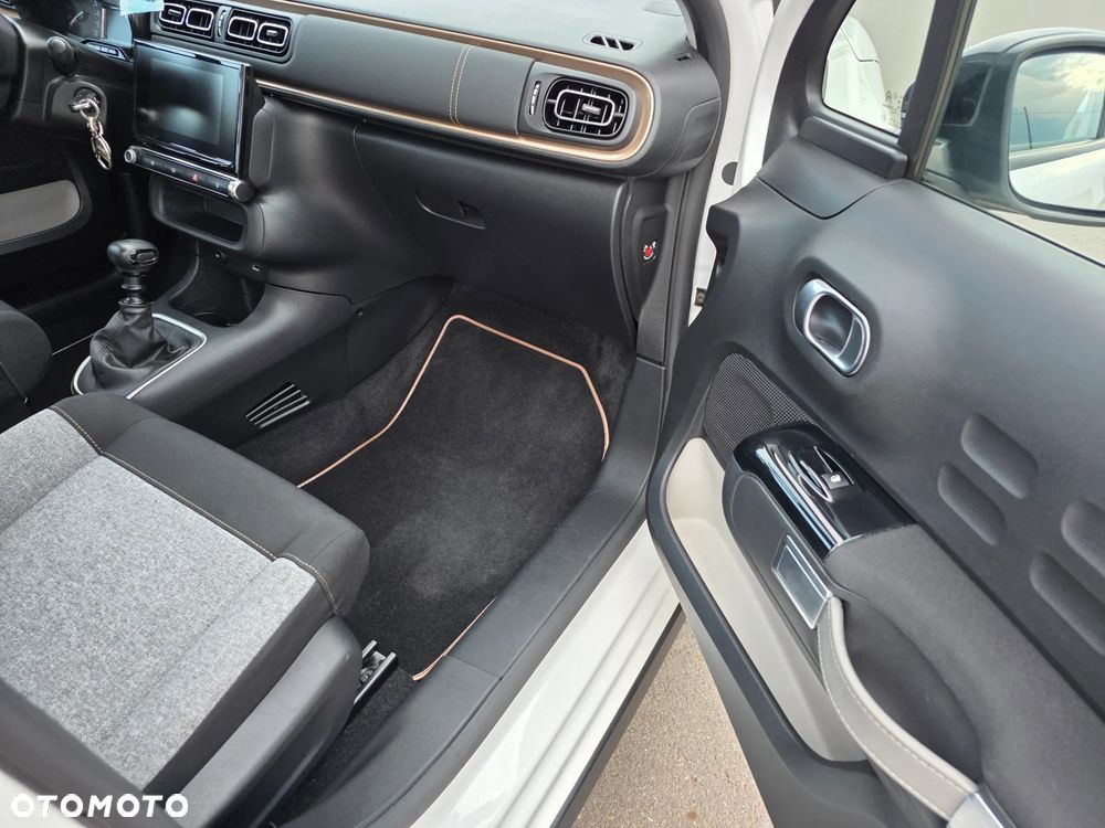 Citroën C3 1.2 PureTech Feel Pack - 22