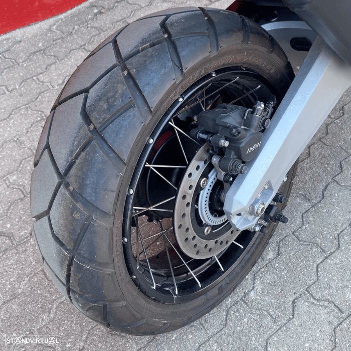 Honda X-ADV SE - 7