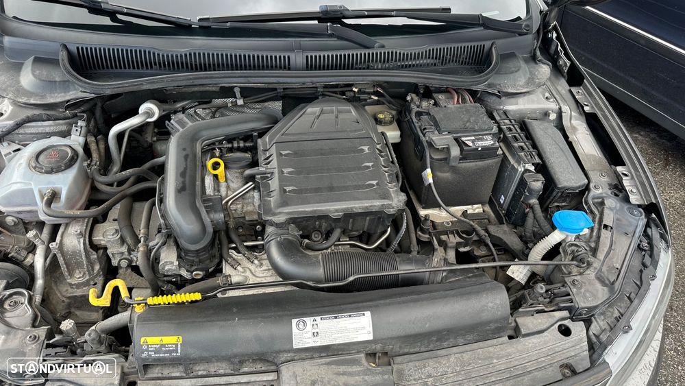 VW Polo 1.0 TSI Trendline - 17