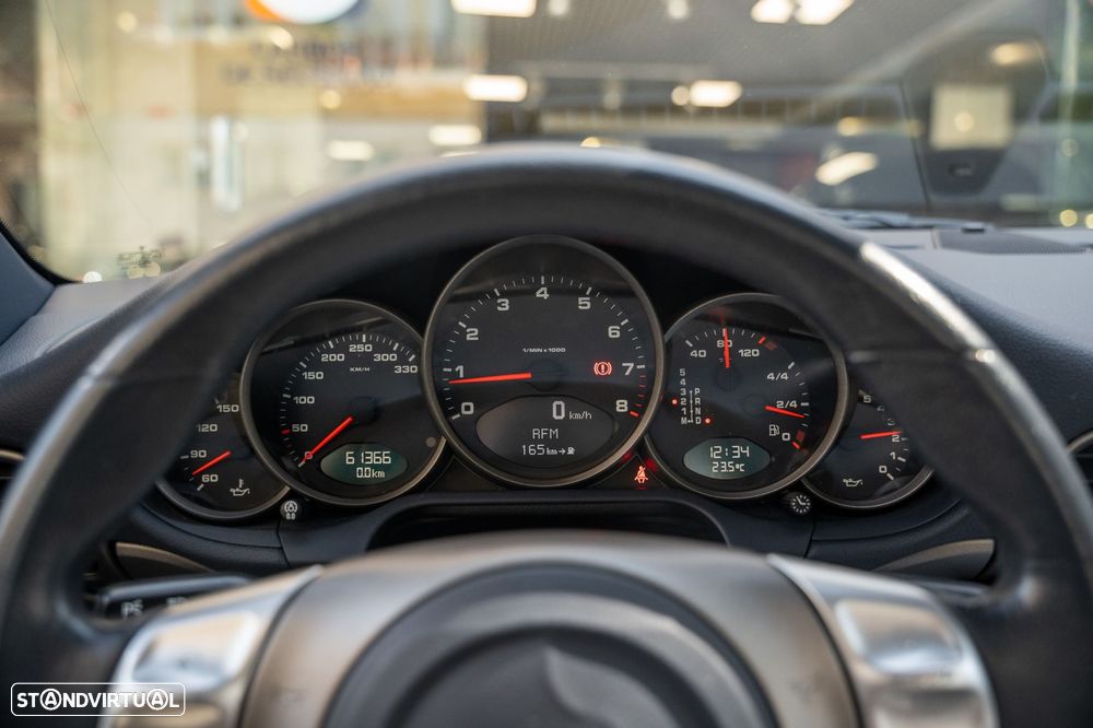 Porsche 911 (997) Carrera 4 Tiptronic - 17