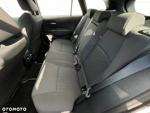 Toyota Corolla 1.8 Hybrid Comfort - 13