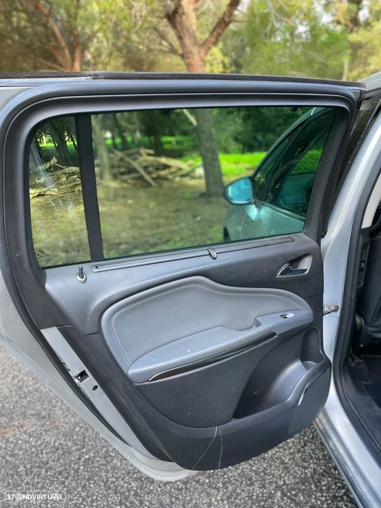 Opel Zafira 2.0 CDTI Cosmo S/S - 40