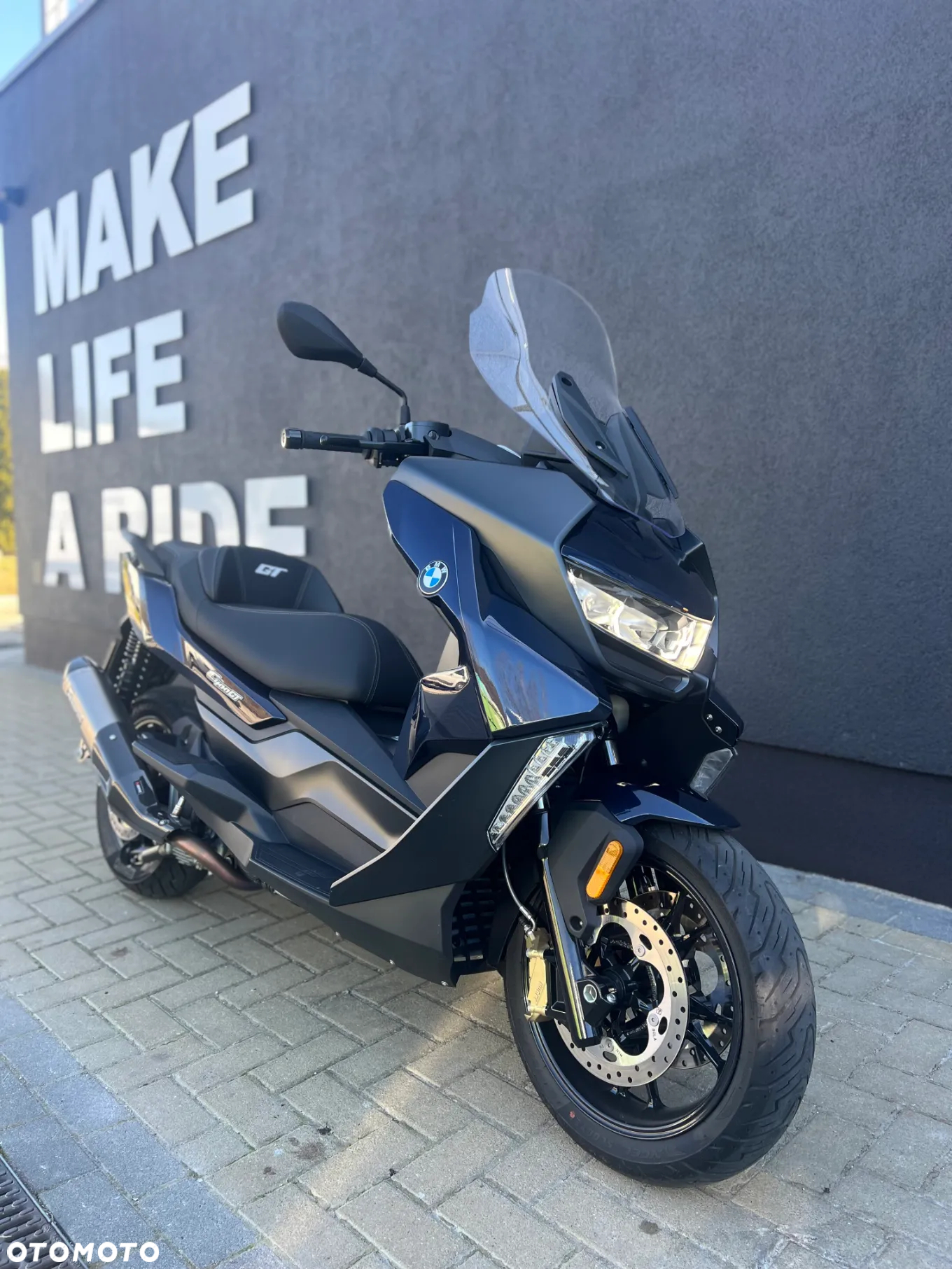 BMW C 400 GT - 11