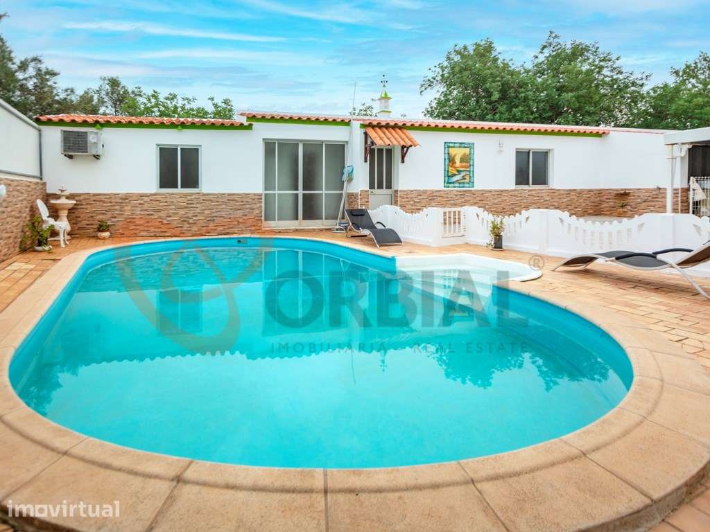 Moradia Isolada com 4 quartos para venda com Piscina, em Paderne, A... - Grande imagem: 2/47