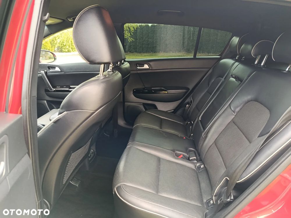 Kia Sportage 2.0 CRDI 2WD Spirit - 31