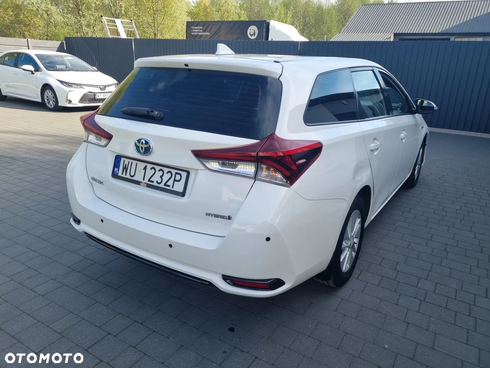Toyota Auris Hybrid 135 Active - 6