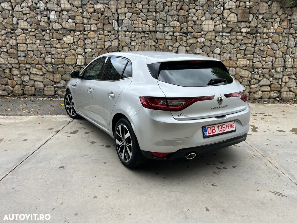 Renault Megane ENERGY dCi 110 Start & Stop Bose Edition - 22