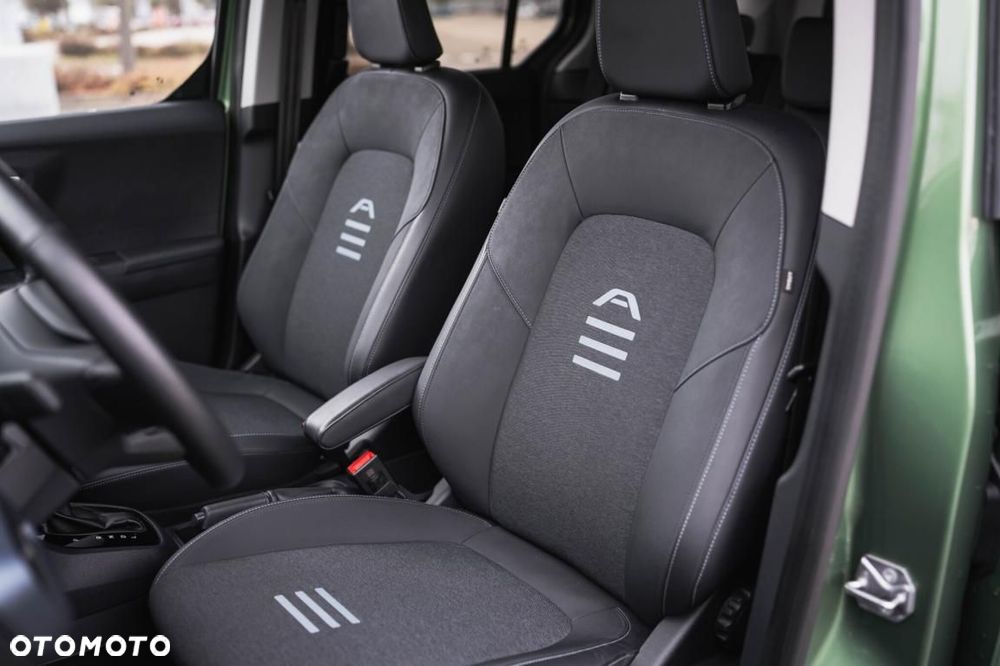 Ford Tourneo Courier - 18