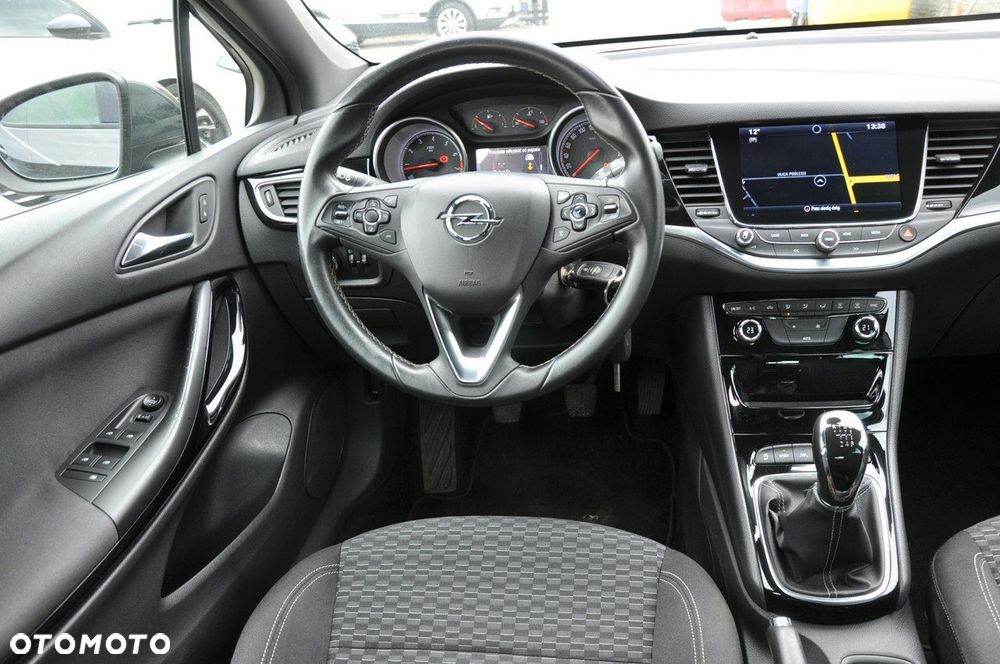 Opel Astra 1.4 T Dynamic - 13