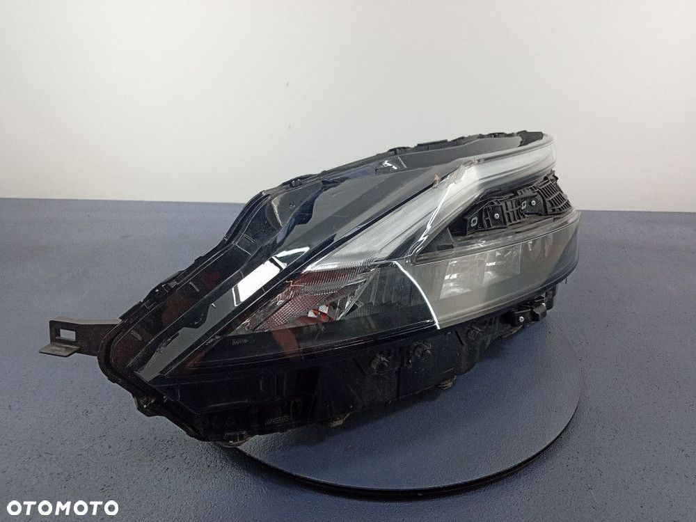 QASHQAI III J12 REFLEKTOR LEWY FULL LED 100-8D02G - 2