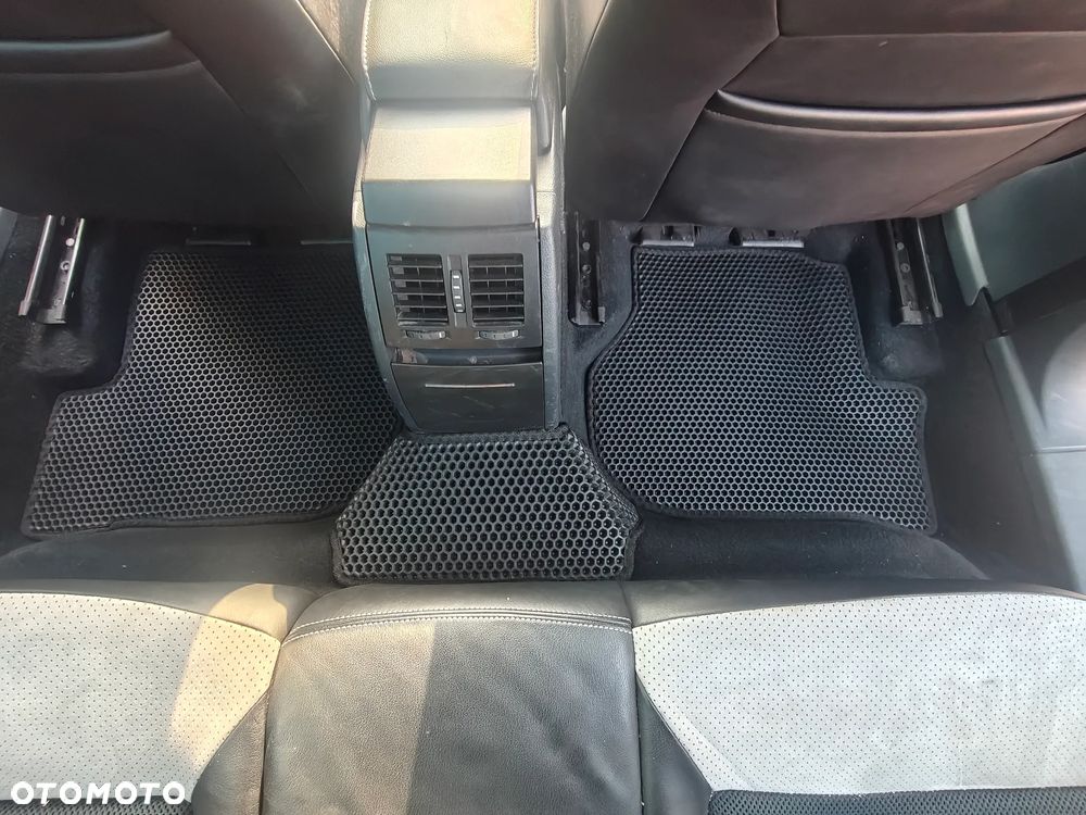 Skoda Octavia 2.0 TFSI RS - 4