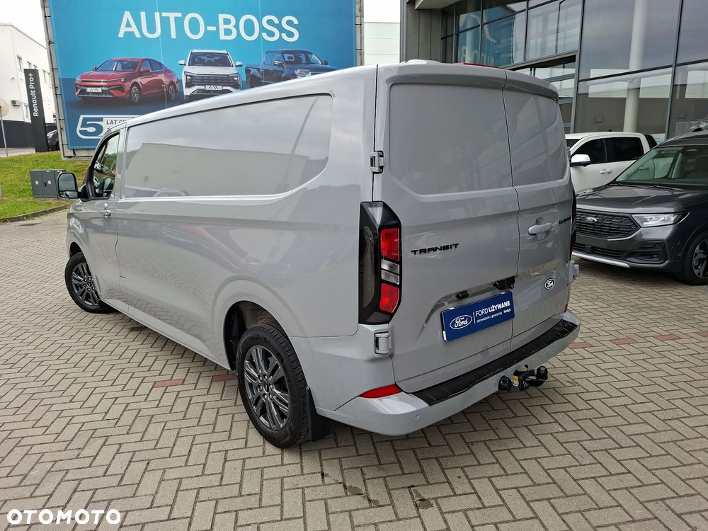 Ford CUSTOM - 12
