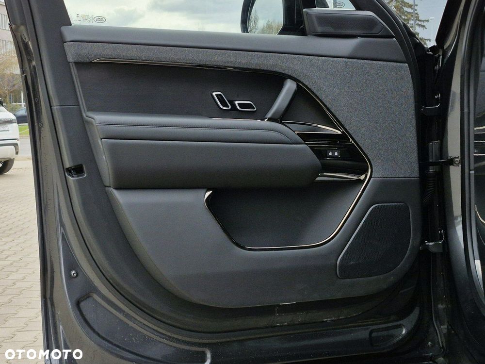 Land Rover Range Rover Sport - 17