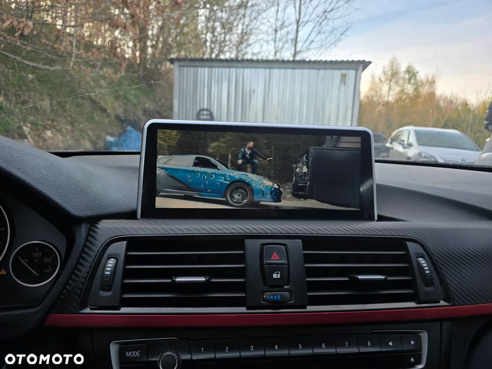 BMW Seria 3 318d DPF Edition Sport - 8