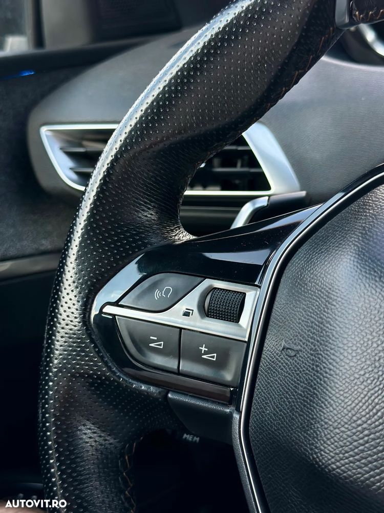 Peugeot 3008 - 18
