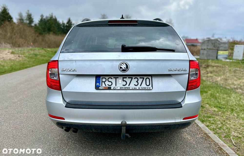 Skoda Superb 1.6 TDI Comfort / Active Greenline - 6