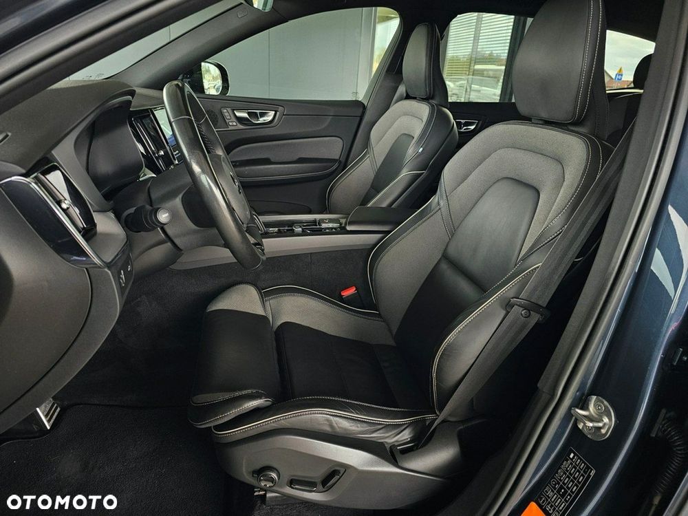 Volvo XC 60 - 23