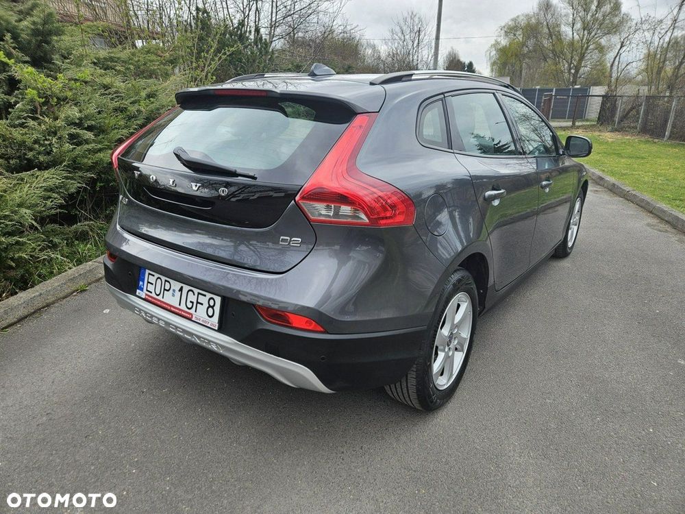 Volvo V40 Cross Country - 5