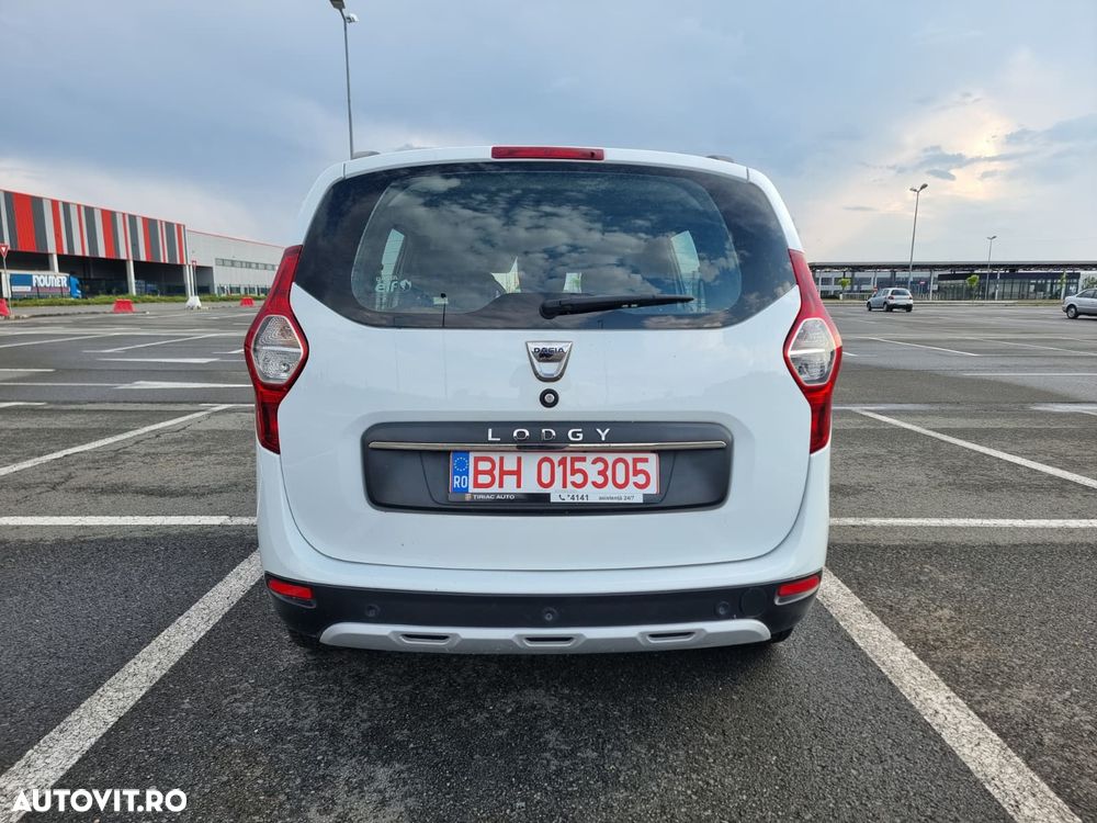 Dacia Lodgy TCe 130 GPF Stepway - 4