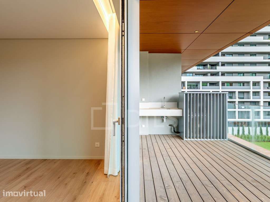 Apartamento T3 em Oeiras com terraço e 2 estacionamentos - Grande imagem: 5/32