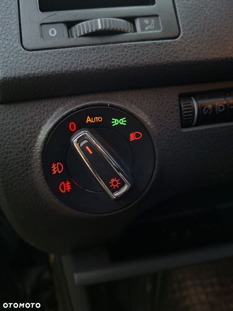 Volkswagen Polo - 11