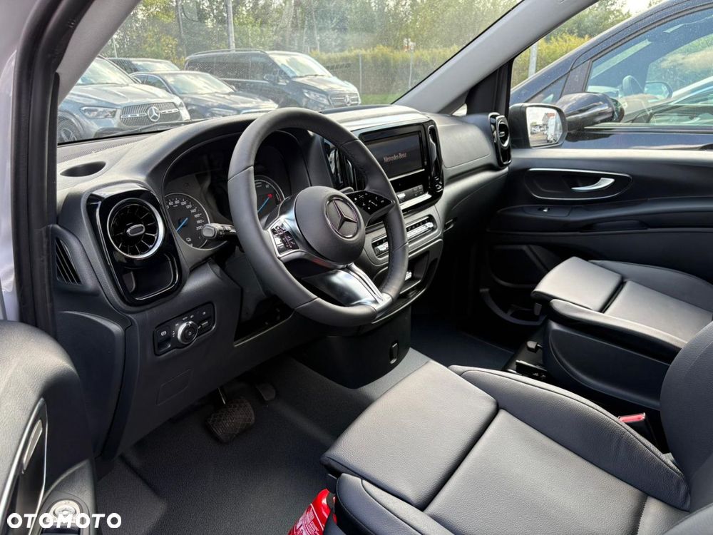 Mercedes-Benz Vito - 11