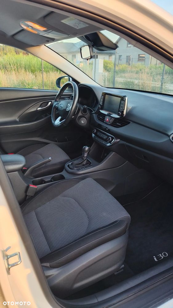 Hyundai i30 1.0 T-GDI Comfort DCT - 12