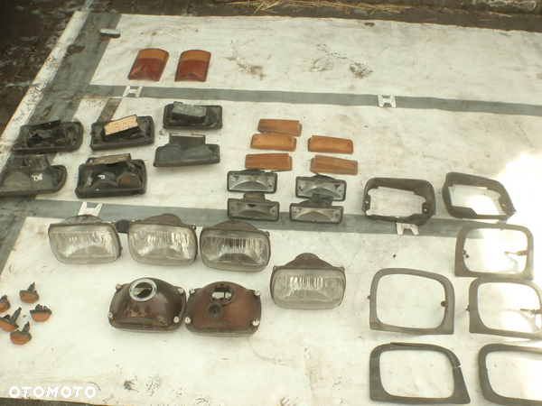 nakładka plastik wlot powietrza ramka lampy guma fiat 126p maluch