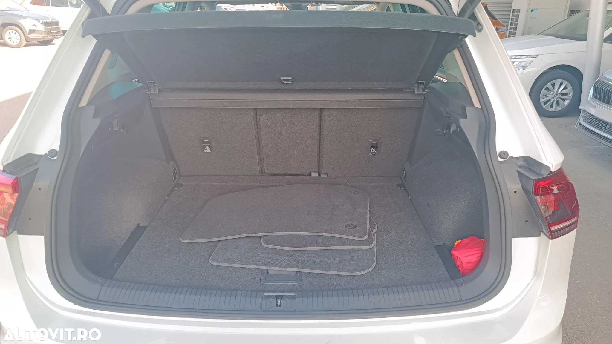 Volkswagen Tiguan 2.0 TDI 4Mot DSG Highline - 39