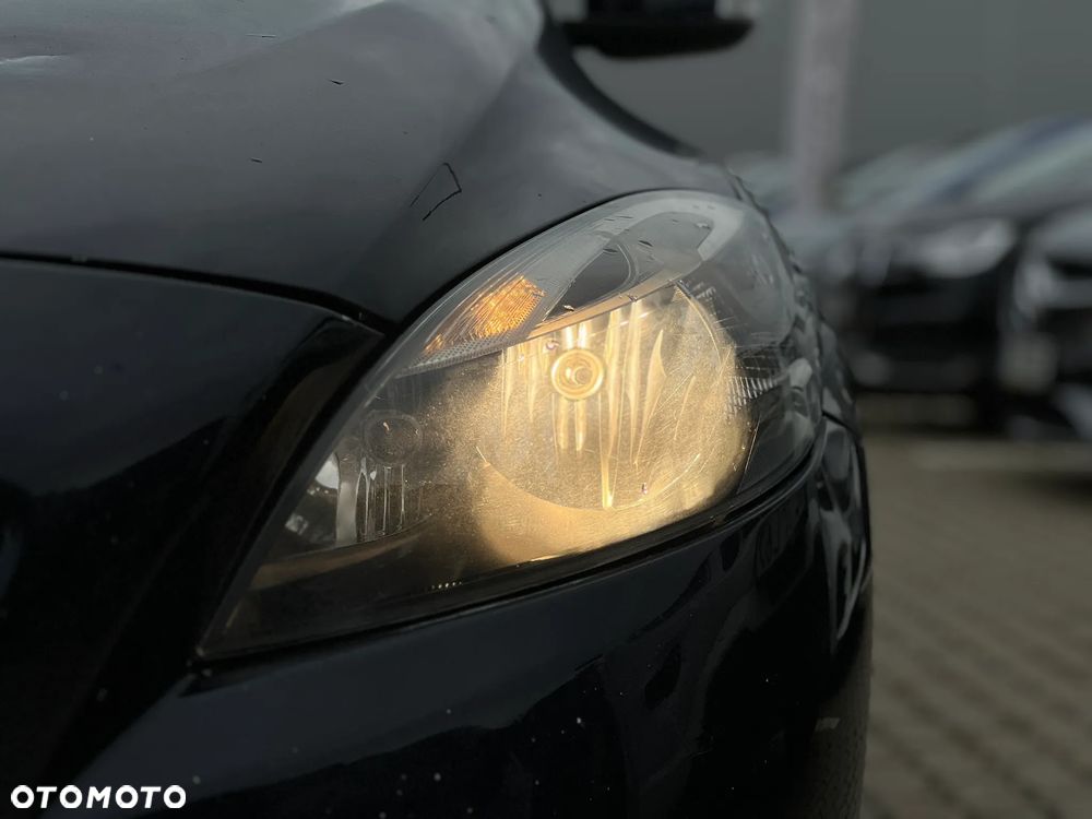 Volvo V40 - 12