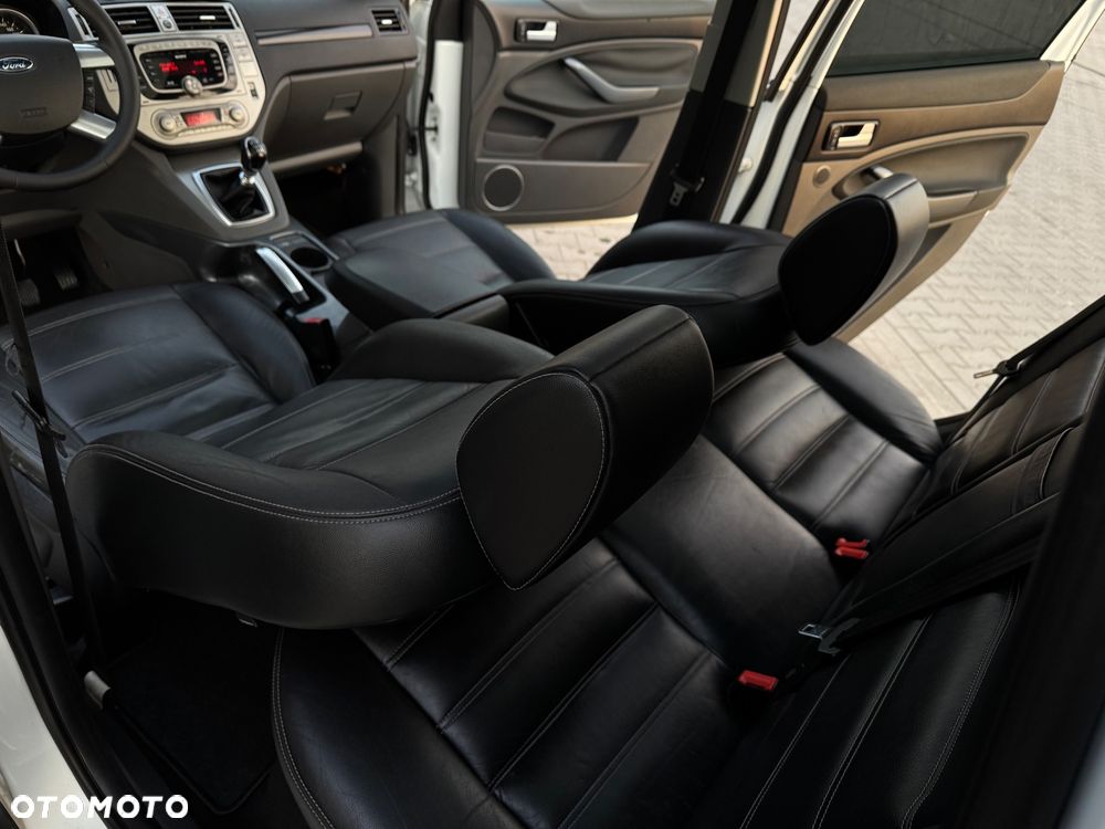Ford Kuga 2.0 TDCi 4x4 Individual - 28