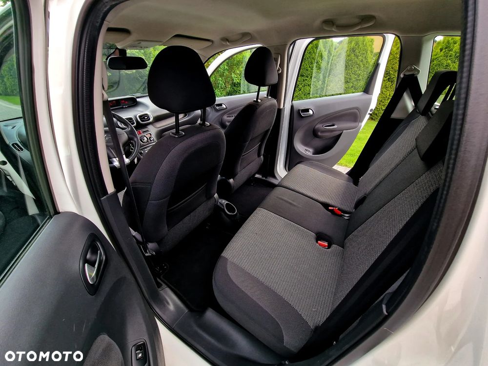 Citroën C3 Picasso 1.6i Exclusive - 24