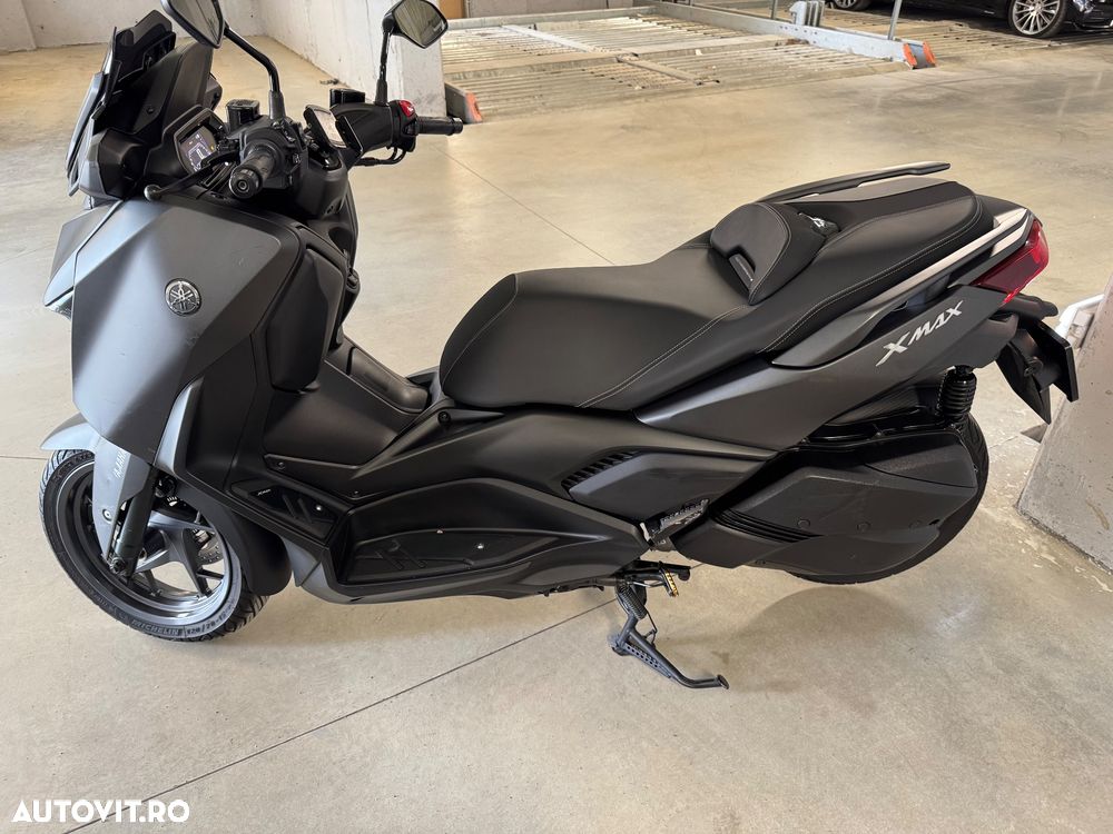 Yamaha XMAX 300 - 9