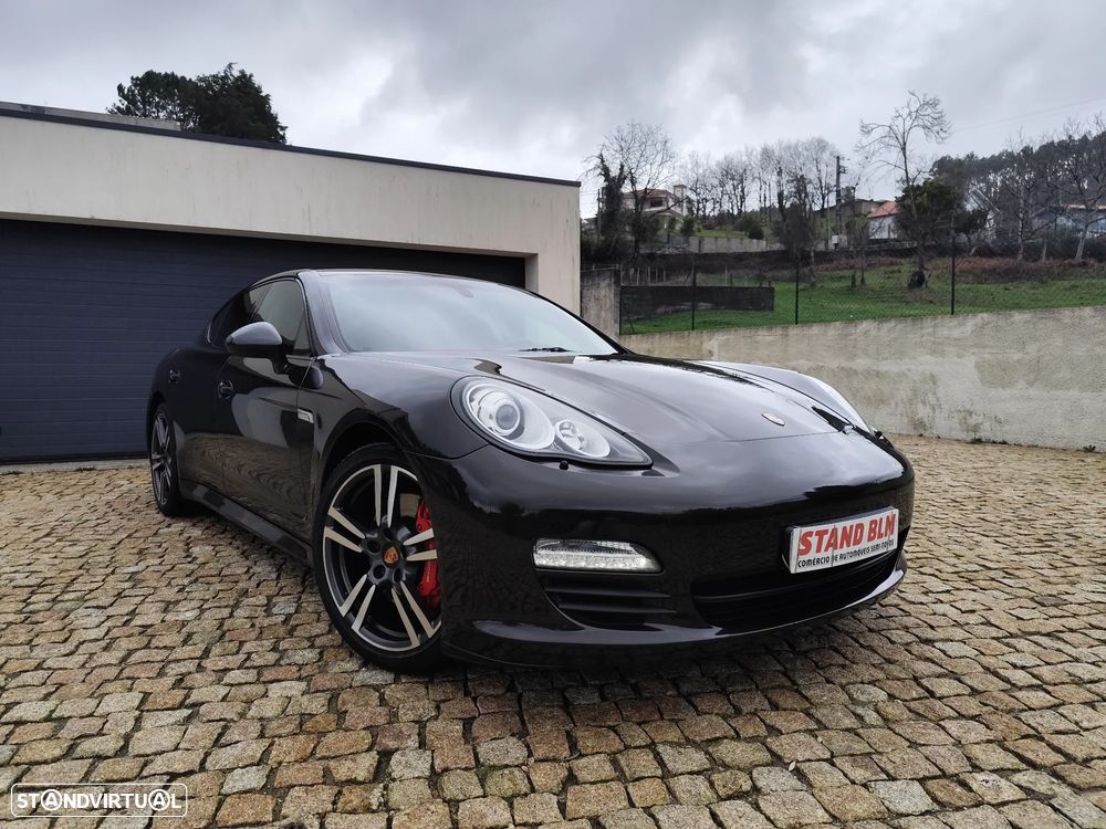 Porsche Panamera Platinum Edition - 1