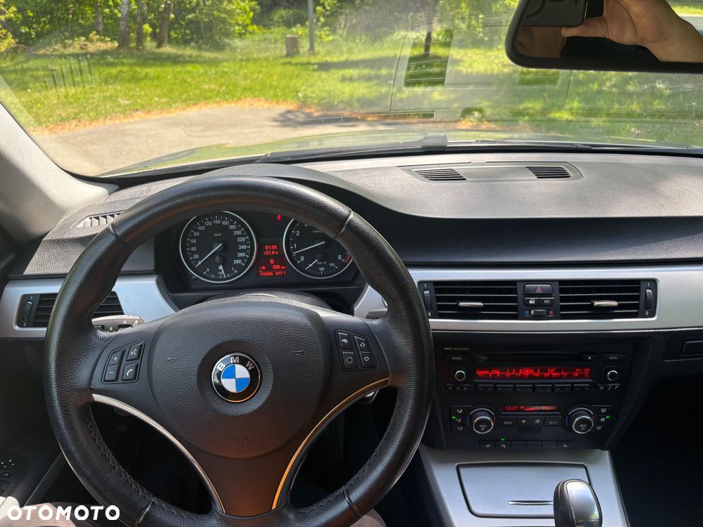 BMW Seria 3 - 18