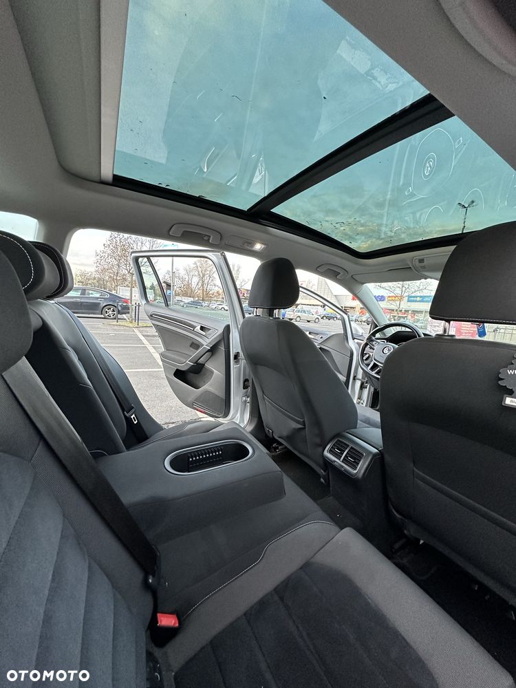 Volkswagen Golf - 7