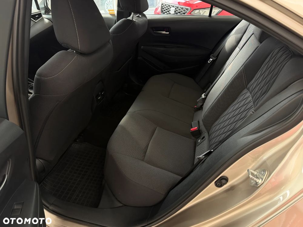 Toyota Corolla 1.5 Comfort - 12