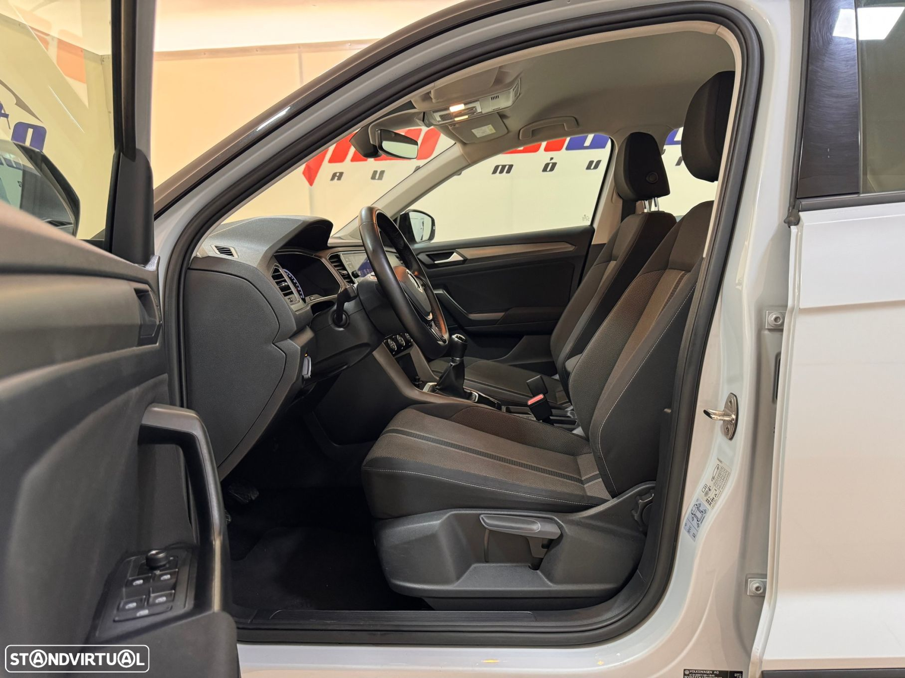 VW T-Roc 1.0 TSI Style - 12