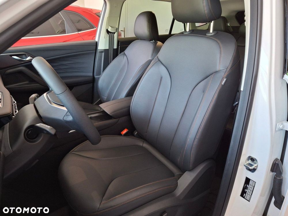 MG HS 1.5T PHEV Exclusive - 11