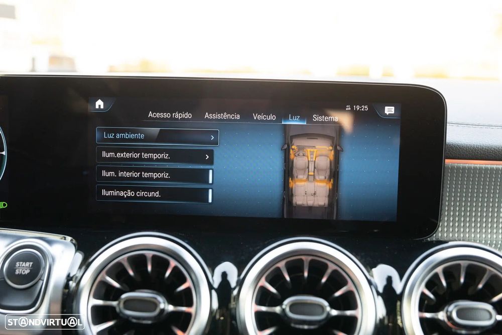 Mercedes-Benz EQB 300 4Matic AMG Line - 44