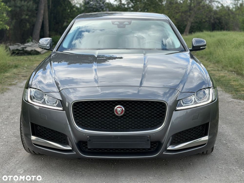 Jaguar XF 2.0 i4D Portfolio - 2