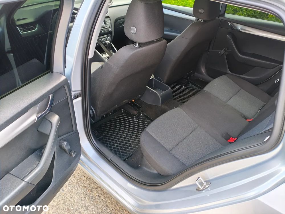 Skoda Octavia 1.6 TDI Active - 9