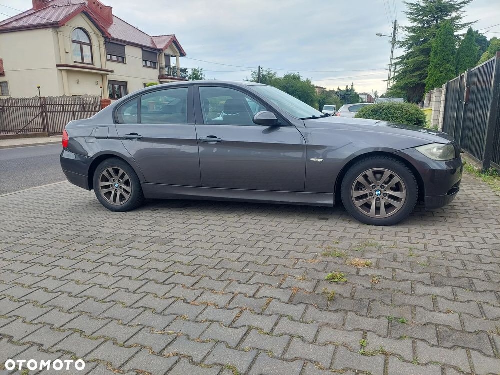 BMW Seria 3 318d - 6