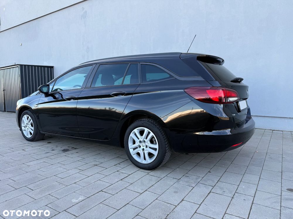 Opel Astra 1.6 D (CDTI) Start/Stop Innovation - 10