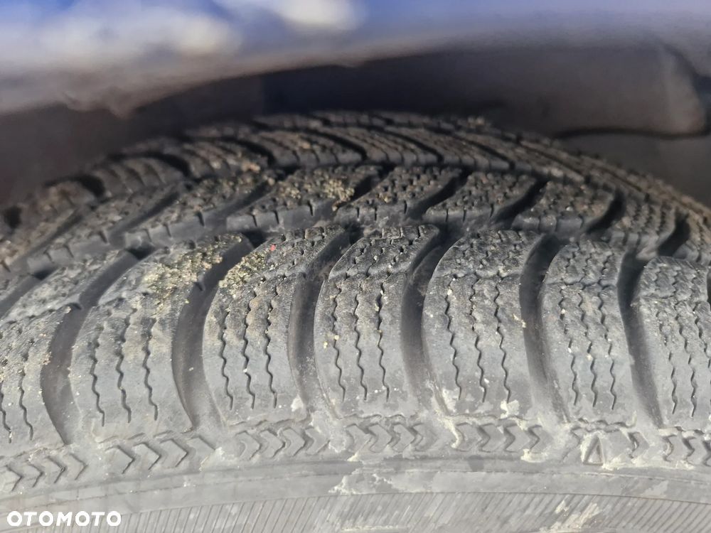 koła / opony zimowe /OPEL MERIVA  z felgami Dębica Frigo 185/60/15 DOT 34/22 - 12