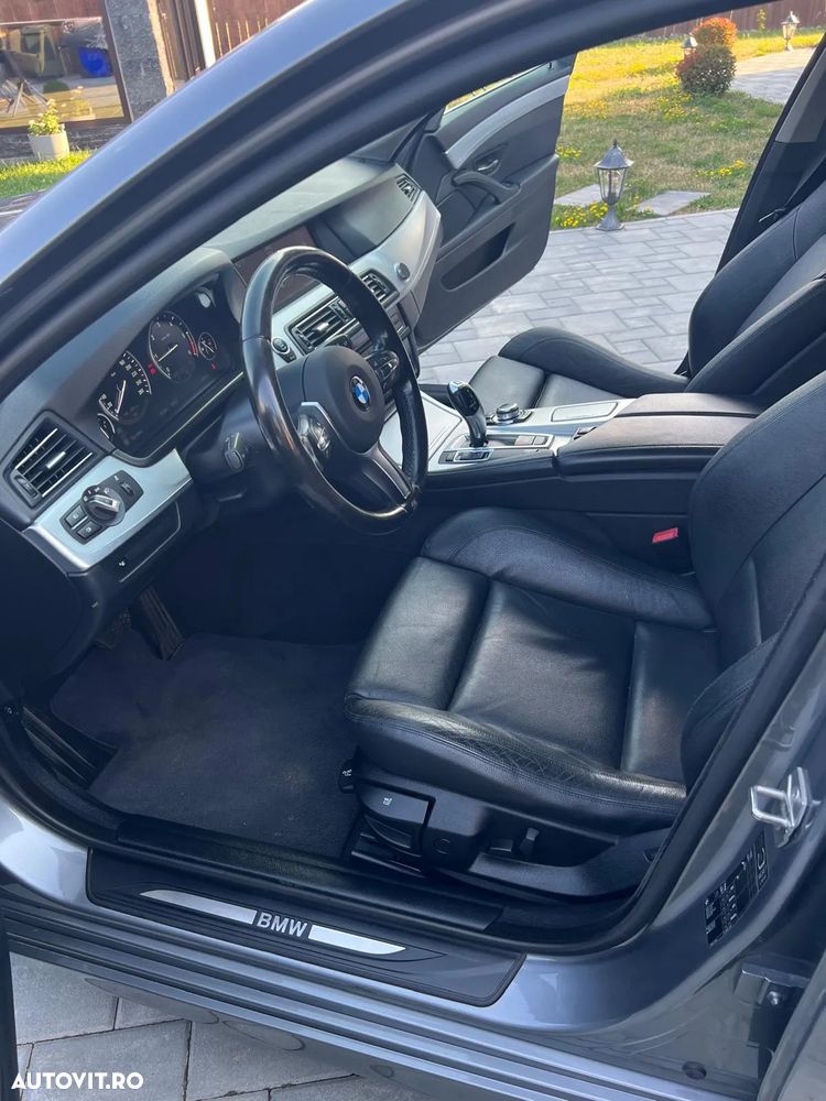 BMW Seria 5 520d - 12