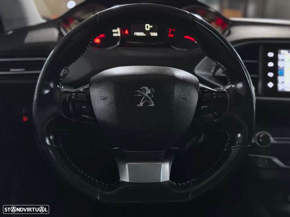 Peugeot 308 SW 1.6 BlueHDi Style - 17