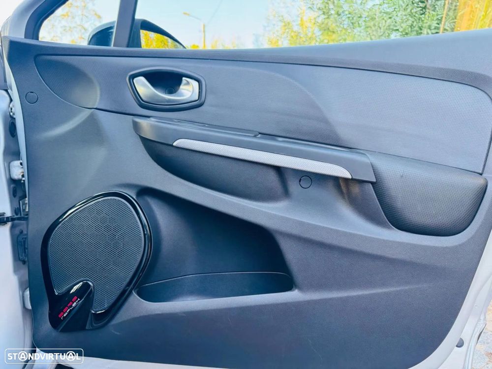 Renault Clio dCi 90 Limited - 33