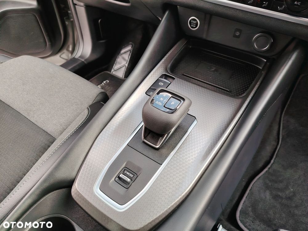 Nissan Qashqai 1.3 DIG-T MHEV N-Connecta Xtronic - 29