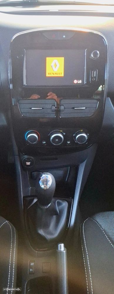 Renault Clio 1.5 dCi Dynamique S - 13